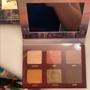 Wander Beauty pallet